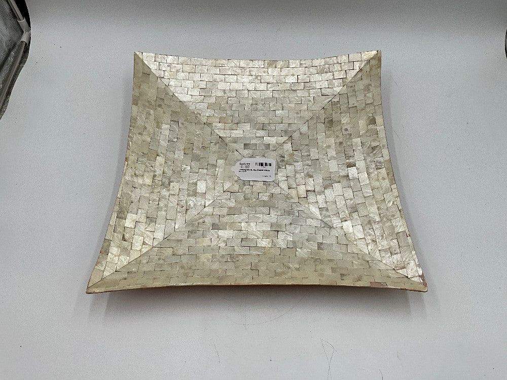 Frontgate XL Sq. Decor Plate